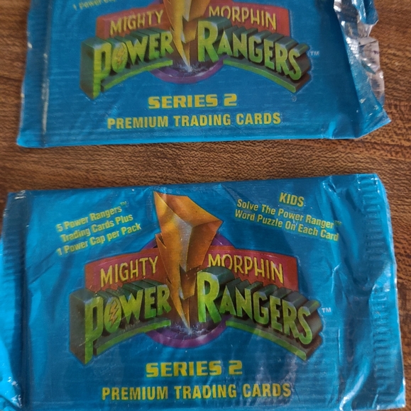 Vintage Mighty Morphin PowerRanger Series 2 Trading cards, sealed 2 packs - Picture 2 of 3